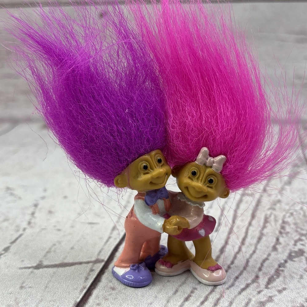 Vintage Russ Pair of Trolls 2 Inch Collectible Troll Figures Boy Girl Valentine